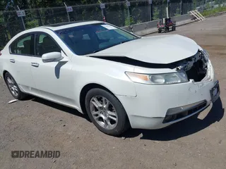 2009 Acura TL Technology z VIN 19UUA86569A026790, wystawiony jako IAAI lot #42385282 z przebiegiem 137 251 mil mil oraz . Historia ofert i sprzedaży dostępna na DreamBid. Obrazek 1.
