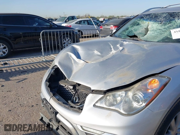 2017 Infiniti QX50 with VIN JN1BJ0RP9HM389511, listed as a IAAI auction lot 41839164 with 132,951 mi miles and . Bid and sale history available at carsss.com. Image 6.