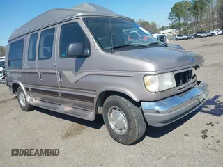 1995 Ford Econoline Cargo with VIN 1FDEE14N3SHB67245, listed as a IAAI auction lot 41899095 with 200,078 mi miles. Bid and sale history available at carsss.com. Image 1.