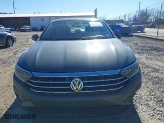 2019 Volkswagen Jetta SEL Premium with VIN 3VWG57BU4KM102200, listed as a IAAI auction lot 41356445 with 85,525 mi miles. Bid and sale history available at carsss.com. Image 12.