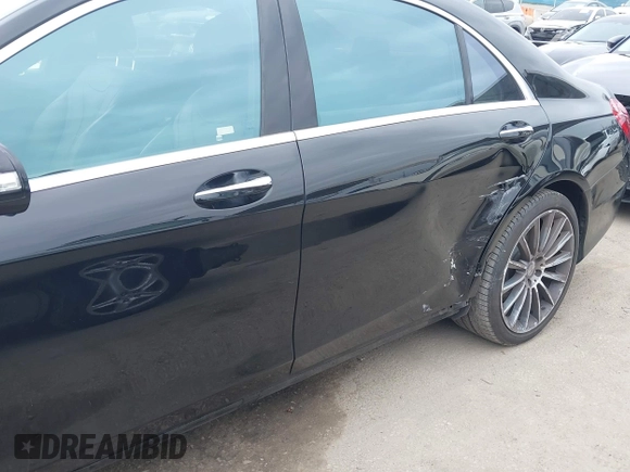 2015 Mercedes-Benz S-Class S 550 with VIN WDDUG8CB5FA082275, listed as a IAAI auction lot 41861048 with 74,350 mi miles. Bid and sale history available at carsss.com. Image 18.