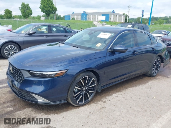 2023 Honda Accord Touring with VIN 1HGCY2F82PA029648, listed as a IAAI auction lot 42145629 with 22,289 mi miles and . Bid and sale history available at DreamBid. Image 2.