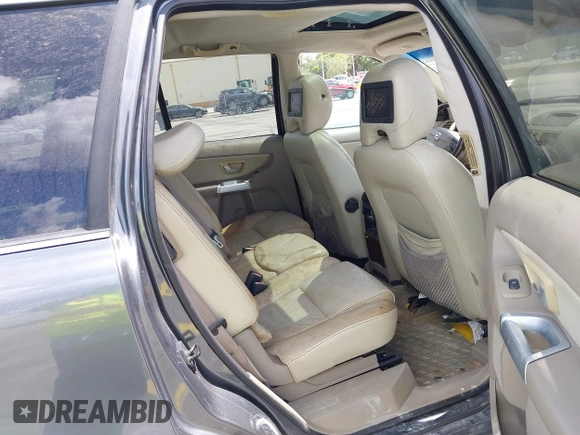 2005 Volvo XC90 with VIN YV1CZ852651195545, listed as a IAAI auction lot 42149291 with 210,081 mi miles. Bid and sale history available at carsss.com. Image 8.