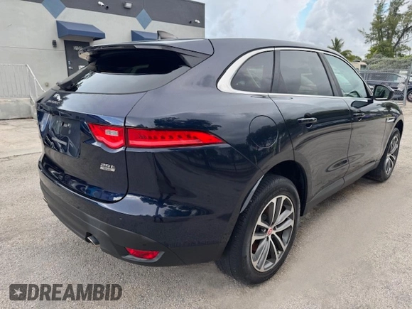 2020 Jaguar F-Pace 25t Premium with VIN SADCJ2FX8LA619250, listed as a Copart auction lot 62612285 with 44,773 mi miles and Salvage title. Bid and sale history available at DreamBid. Image 3.