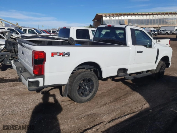 2023 Ford Super Duty F-350 SRW XL with VIN 1FTRF3BN8PEC32469, listed as a Copart auction lot 72965414 with 20,309 mi miles and Salvage Title. Bid and sale history available at carsss.com. Image 3.