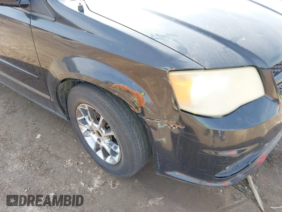 2011 Dodge Grand Caravan R/T with VIN 2D4RN7DGXBR697052, listed as a IAAI auction lot 41777062 with 151,430 mi miles and . Bid and sale history available at DreamBid. Image 6.