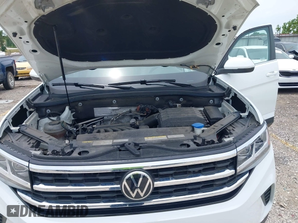 2021 Volkswagen Atlas SE with VIN 1V2HR2CA7MC556625, listed as a IAAI auction lot 42401730 with 75,261 mi miles and . Bid and sale history available at DreamBid. Image 10.
