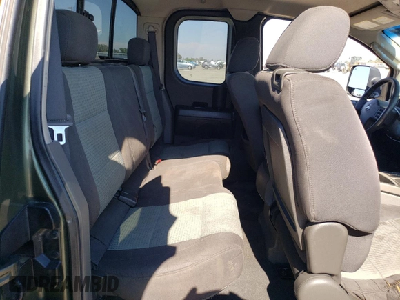 2005 Nissan Titan SE z VIN 1N6AA06B85N507424, wystawiony jako Copart lot #64841425 z przebiegiem 208 542 mil mil oraz Czysty tytuł • Clean title. Historia ofert i sprzedaży dostępna na DreamBid. Obrazek 10.