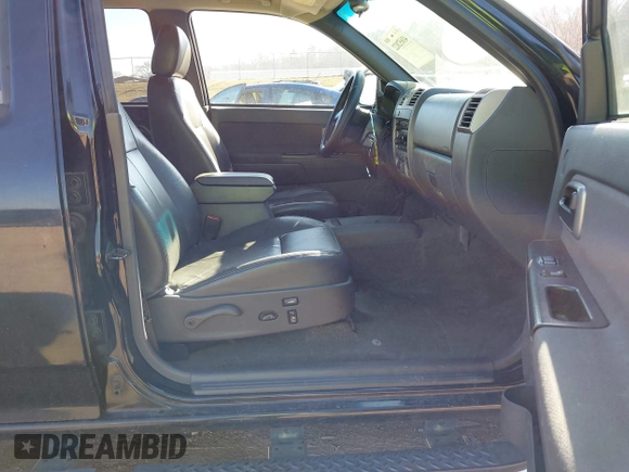 2005 GMC Canyon 1SE SLE Z71 with VIN 1GTDS136358126539, listed as a IAAI auction lot 41652022 with 295,887 mi miles. Bid and sale history available at carsss.com. Image 5.