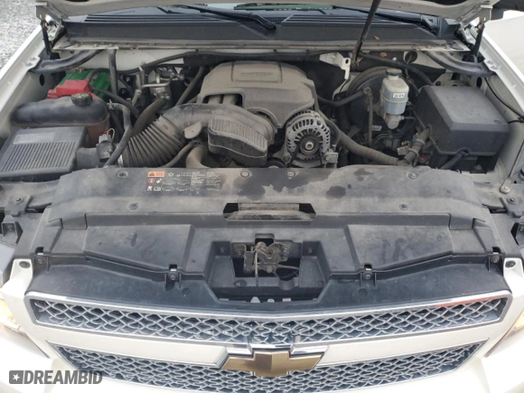 2011 Chevrolet Avalanche LTZ with VIN 3GNTKGE36BG334977, listed as a Copart auction lot 48656615 with 92,922 mi miles and Salvage Title. Bid and sale history available at carsss.com. Image 11.