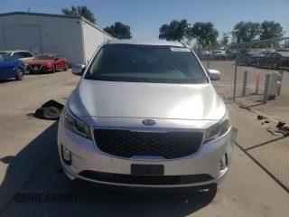 2017 Kia Sedona EX with VIN KNDMC5C1XH6264152, listed as a Copart auction lot 69098454 with 123,954 mi miles and Salvage Title. Bid and sale history available at carsss.com. Image 5.