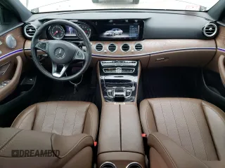 2017 Mercedes-Benz E-Class E 300 Luxury with VIN WDDZF4KB1HA090332, listed as a Copart auction lot 39104993 with 111,984 mi miles. Bid and sale history available at carsss.com. Image 8.