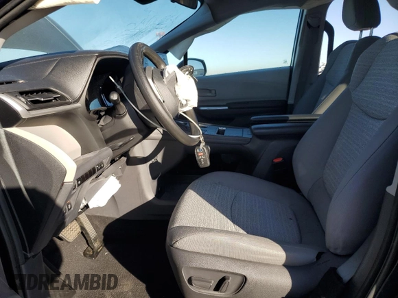 2021 Toyota Sienna LE with VIN 5TDKRKEC6MS013416, listed as a Copart auction lot 89003355 with 93,169 mi miles and Salvage title. Bid and sale history available at DreamBid. Image 7.