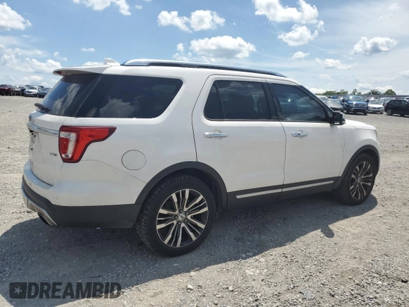 2017 Ford Explorer Platinum с VIN 1FM5K8HT2HGA66951, выставлен на аукционе Copart как лот 61423675 с пробегом 205 686 миль миль и Списание • Salvage title. История ставок и продаж доступна на DreamBid. Изображение 3.