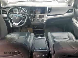 2017 Toyota Sienna SE with VIN 5TDXZ3DC9HS821990, listed as a Copart auction lot 60912365 with 182,672 mi miles and Salvage title. Bid and sale history available at DreamBid. Image 8.