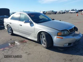 2002 Lincoln LS w/Base Pkg with VIN 1LNHM87A62Y691524, listed as a IAAI auction lot 41670369 with 166,567 mi miles. Bid and sale history available at carsss.com. Image 1.