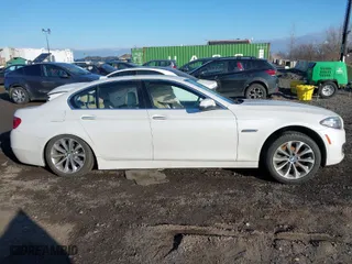 2016 BMW 5 Series 528i xDrive with VIN WBA5A7C52GG150287, listed as a IAAI auction lot 41684813 with 128,768 mi miles. Bid and sale history available at carsss.com. Image 13.