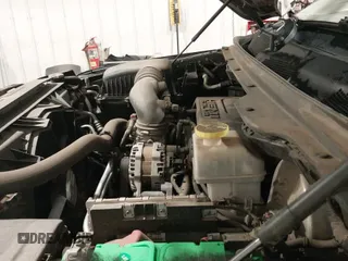 2019 Ram 1500 Limited z VIN 1C6SRFHT6KN732727, wystawiony jako IAAI lot #42497308 z przebiegiem 53 675 mil mil oraz . Historia ofert i sprzedaży dostępna na DreamBid. Obrazek 20.