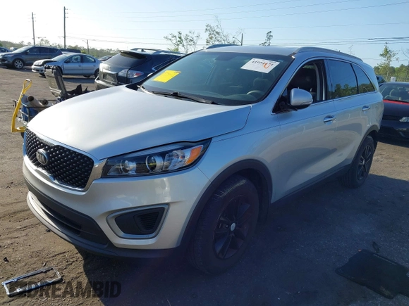 2016 Kia Sorento LX with VIN 5XYPG4A57GG069736, listed as a IAAI auction lot 41954474 with 131,150 mi miles. Bid and sale history available at carsss.com. Image 2.