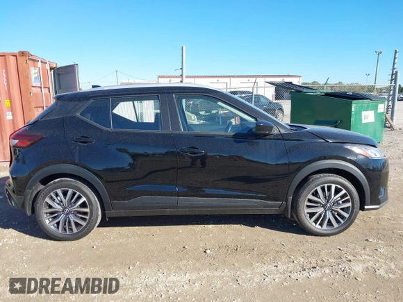2024 Nissan Kicks SV with VIN 3N1CP5CV8RL570151, listed as a IAAI auction lot 40624725 with 479 mi miles. Bid and sale history available at carsss.com. Image 13.