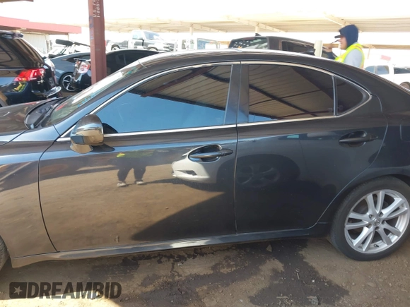 2007 Lexus IS with VIN JTHBK262X75028679, listed as a IAAI auction lot 41993539 with 302,325 mi miles. Bid and sale history available at carsss.com. Image 13.