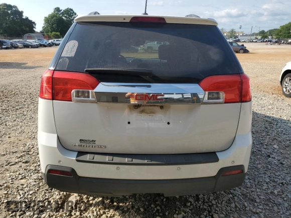 2015 GMC Terrain SLT with VIN 2GKALSEKXF6162806, listed as a Copart auction lot 62740435 with 233,666 mi miles and Salvage title. Bid and sale history available at DreamBid. Image 6.