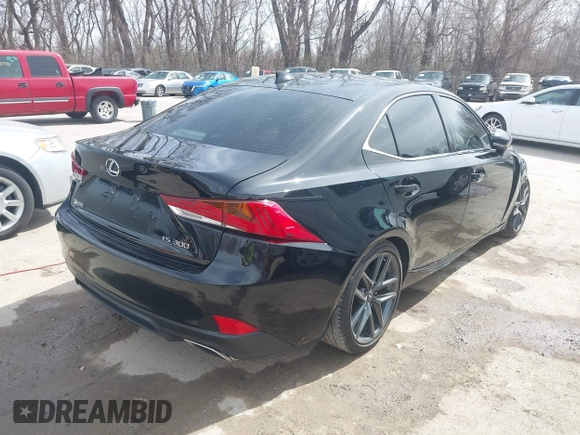 2020 Lexus IS 300 F Sport z VIN JTHGA1D20L5106242, wystawiony jako IAAI lot #41820832 z przebiegiem 40 403 mil mil oraz . Historia ofert i sprzedaży dostępna na DreamBid. Obrazek 4.