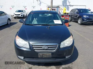 2009 Hyundai Elantra SE z VIN KMHDU46D39U670425, wystawiony jako IAAI lot #42094937 z przebiegiem 174 545 mil mil oraz . Historia ofert i sprzedaży dostępna na DreamBid. Obrazek 13.