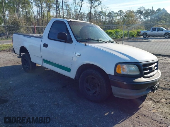 2002 Ford F-150 XL z VIN 1FTRF17L22NB18648, wystawiony jako IAAI lot #41843041 z przebiegiem 90 033 mil mil oraz . Historia ofert i sprzedaży dostępna na DreamBid. Obrazek 1.