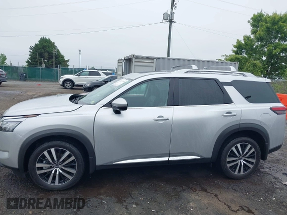 2024 Nissan Pathfinder Platinum with VIN 5N1DR3DJXRC298866, listed as a IAAI auction lot 42607262 with 4,683 mi miles and . Bid and sale history available at DreamBid. Image 15.