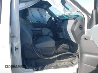 2013 Ford F-250 XL with VIN 1FT7W2BT3DEB76713, listed as a IAAI auction lot 42544327 with 212,468 mi miles and . Bid and sale history available at DreamBid. Image 5.