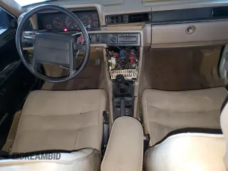 1986 Volvo 740 with VIN YV1FX8855G1054655, listed as a Copart auction lot 85474964 with 613,550 mi miles and Clean Title. Bid and sale history available at carsss.com. Image 8.