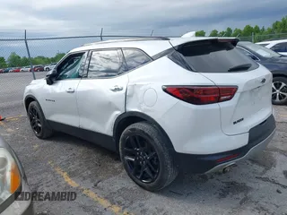 2023 Chevrolet Blazer LT с VIN 3GNKBCR4XPS224431, выставлен на аукционе IAAI как лот 42232072 с пробегом 20 872 миль миль и . История ставок и продаж доступна на DreamBid. Изображение 3.