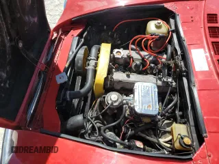 1979 FIAT 124 Spider z VIN 124CS20144522, wystawiony jako Copart lot #77779724 z przebiegiem 651 mil mil oraz Szkoda całkowita • Salvage title. Historia ofert i sprzedaży dostępna na DreamBid. Obrazek 11.