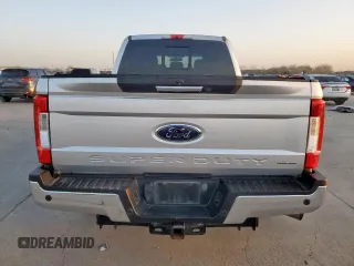 2019 Ford Super Duty F-250 SRW XL with VIN 1FT7W2A65KED77134, listed as a Copart auction lot 49171005 with 206,355 mi miles and Salvage Title. Bid and sale history available at carsss.com. Image 6.