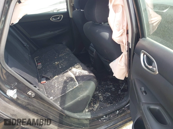 2019 Nissan Sentra S z VIN 3N1AB7AP6KY431618, wystawiony jako IAAI lot #42168154 z przebiegiem 117 492 mil mil oraz . Historia ofert i sprzedaży dostępna na DreamBid. Obrazek 8.