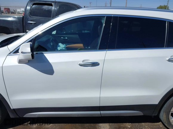 2022 Cadillac XT4 FWD Premium Luxury с VIN 1GYFZCR41NF169224, выставлен на аукционе IAAI как лот 41864717 с пробегом 34 183 миль миль и . История ставок и продаж доступна на DreamBid. Изображение 13.