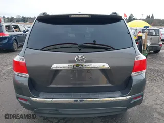 2013 Toyota Highlander Limited with VIN 5TDYK3EH5DS092173, listed as a IAAI auction lot 41484395 with 119,138 mi miles. Bid and sale history available at carsss.com. Image 16.