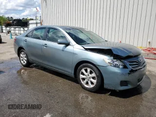 2011 Toyota Camry LE z VIN 4T1BF3EK6BU593874, wystawiony jako Copart lot #51959955 z przebiegiem 247 911 mil mil oraz Szkoda całkowita • Salvage title. Historia ofert i sprzedaży dostępna na DreamBid. Obrazek 4.
