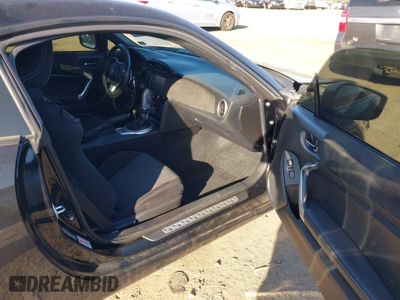 2017 Toyota 86 with VIN JF1ZNAA14H8705909, listed as a IAAI auction lot 42054384 with 48,658 mi miles. Bid and sale history available at carsss.com. Image 5.