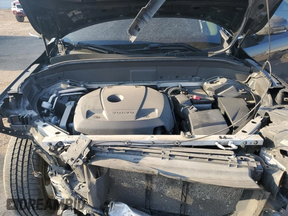 2016 Volvo XC90 T6 Momentum with VIN YV4A22PK8G1044413, listed as a Copart auction lot 50781305 with 146,178 mi miles and Salvage Title. Bid and sale history available at carsss.com. Image 14.