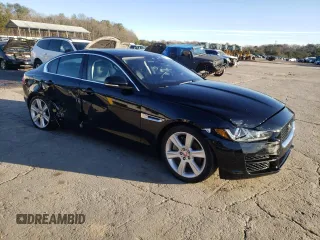 2019 Jaguar XE 25t Premium with VIN SAJAD4FX0KCP47752, listed as a Copart auction lot 87011974 with 32,124 mi miles and Salvage Title. Bid and sale history available at carsss.com. Image 4.