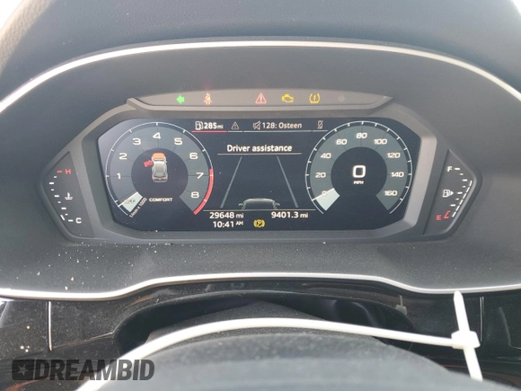 2023 Audi Q3 S line Premium z VIN WA1DECF38P1131083, wystawiony jako Copart lot #49589125 z przebiegiem 29 648 mil mil oraz Szkody całkowita. Historia ofert i sprzedaży dostępna na DreamBid. Obrazek 9.