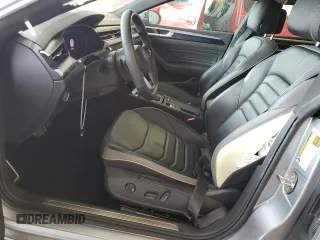 2021 Volkswagen Arteon SEL R-Line с VIN WVWHR7ANXME004450, выставлен на аукционе Copart как лот 62593443 с пробегом 8 900 миль миль и . История ставок и продаж доступна на DreamBid. Изображение 7.