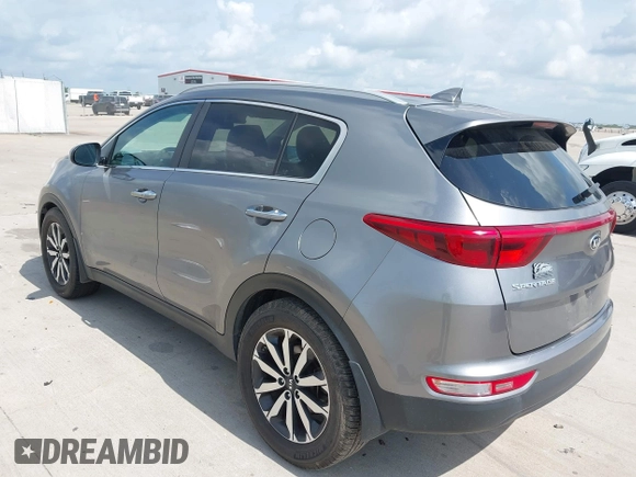 2017 Kia Sportage EX with VIN KNDPN3AC7H7083648, listed as a IAAI auction lot 42464382 with 200,167 mi miles and . Bid and sale history available at DreamBid. Image 3.