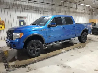 2011 Ford F-150 XLT with VIN 1FTFW1ET2BFC32004, listed as a Copart auction lot 53312555 with 146,096 mi miles and Salvage Title. Bid and sale history available at carsss.com. Image 1.