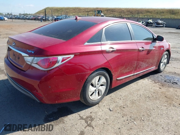 2014 Hyundai Sonata Limited with VIN KMHEC4A46EA113390, listed as a IAAI auction lot 42141026 with 71,414 mi miles and . Bid and sale history available at carsss.com. Image 4.