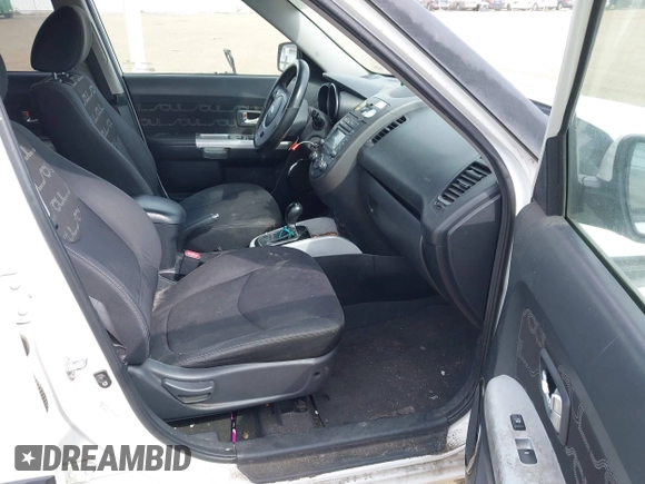 2012 Kia Soul + with VIN KNDJT2A62C7368475, listed as a IAAI auction lot 42103715 with 142,736 mi miles. Bid and sale history available at carsss.com. Image 5.