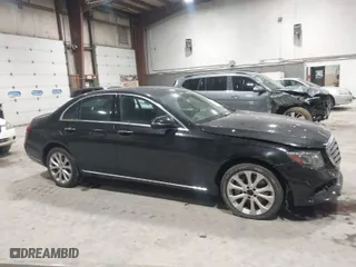 2017 Mercedes-Benz E-Class E 300 Luxury with VIN WDDZF4KB2HA133513, listed as a IAAI auction lot 41679730 with 136,136 mi miles. Bid and sale history available at carsss.com. Image 13.
