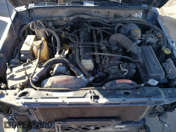 2000 Jeep Cherokee Limited with VIN 1J4FF68S0YL250926, listed as a Copart auction lot 84837244 with 141,020 mi miles and Salvage Title. Bid and sale history available at carsss.com. Image 12.